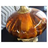 GORGEOUS VINTAGE AMBER GLASS LAMP