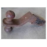 LARGE BALL AND HITCH