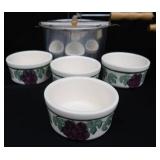 THE ORIGINAL WHIRLEY POP POPCORN KETTLE W/ BOWLS