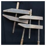 PAIR OF LARGE WOODEN HAND SCREW CLAMPS.