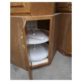 4 CUPBOARDS