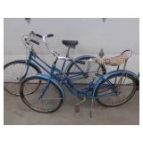 VINTAGE SCHWIN BIKES.