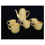 ADORABLE HONEY BEE COFFEE / TEA SET
