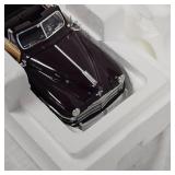 1/18 1948 Chrysler Precision-Broken Piece