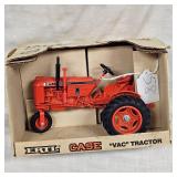 1/16 Case VAC Tractor