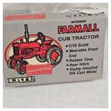 1/16 Farmall Cub Tractor
