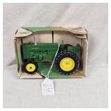 1/16 John Deere M