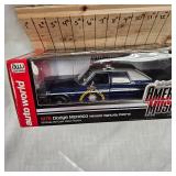 1:18 Highway Patrol 1975 Dodge Monaco
