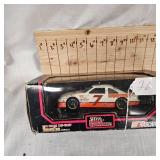 1:24 Hooter