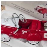 1:6 Desk Top Pedal Car Replica, State Farm