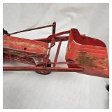 Vintage Farmall 460 w/Loader