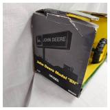1:16 John Deere Model BN Tractor