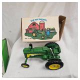1/16 John Deere 630