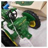 1/16 John Deere 630