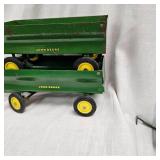 1/16 John Deere Trailers(3)