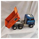 Vintage Ertl Hydraulic Dump Trucks