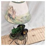 John Deere Tractor Lamp, Works