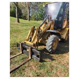 1999 CAT 902 Wheel Loader with bucket and  Fork Attachment
