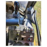 1999 CAT 902 Wheel Loader with bucket and  Fork Attachment