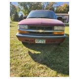 2000 Chevrolet S-10 Extended Cab Pickup Truck
