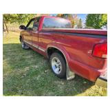 2000 Chevrolet S-10 Extended Cab Pickup Truck