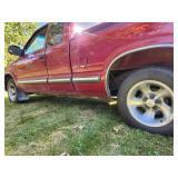 2000 Chevrolet S-10 Extended Cab Pickup Truck