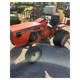 Allis-Chalmers 620 Garden Tractor