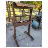 Heavy-Duty Manual Shop Press with Bottle Jack
