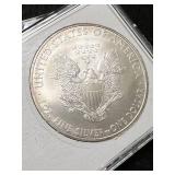 2010 AMERICAN SILVER EAGLE 1 TROY OZ .999 FINE SILVER IN CASE