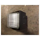 Feit Electric 4000 Lumen Integrated LED Bronze Dusk to Dawn Commercial Wall Pack Light, 4000K   Customer Returns See Pictures