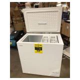 Vissani 7.0 cu. ft. Manual Defrost Chest Freezer with LED Light in White Garage Ready Slight Damage   Customer Returns See Pictures