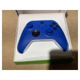 Microsoft - Xbox Core Wireless Controller Video Game QAU-00002 Model # 1914 - Shock Blue