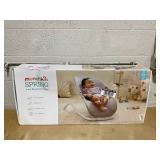 Munchkin Spring Baby Bouncer and Rocker Seat, 2-in-1 Design, Portable and Lightweight with 3 Recline Positions, Grey