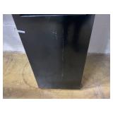 Vissani 10.1 cu. ft. Top Freezer Refrigerator in Black