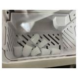 Mainstays Countertop Ice Maker, Rich Black, 9 Bullet Cubes, 2 Ice Sizes, 26 lbs/24H with Removable & Washable Ice Tray & Scoop, with Self-Cleaning Function