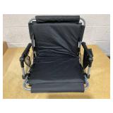 Stadium Seat with Back Support, Bleach Seat with Backrest and Cushion, Stadium Chair with Cup Holders, Mesh Bag and Hidden Hook for Basketball and Soccer Bench