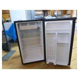 Tramontina Mini Refrigerator