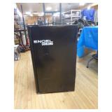 Tramontina Mini Refrigerator