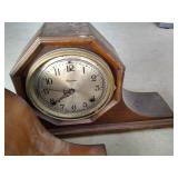 (4) Clocks - Mantle & Wall Clocks