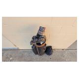Spalding Golf Club Set with Leather Golf Bag and Headcovers