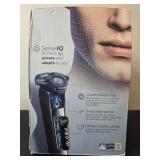 Philips Norelco Shaver 7700 with Quick Clean Pod and Redskins NFL Mug
