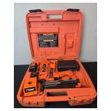 Paslode IM250 II Cordless 16 Gauge Finish Nailer Kit with Case and Accessories