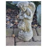Elegant Scallop Shell Concrete Birdbath