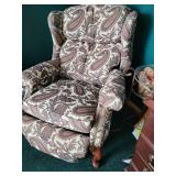 Bradington Young Paisley Wingback Recliner Arm Chairr