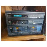 Quasar Audio System CS32 Turntable, Radio, Cassette)