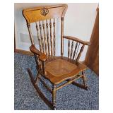 Classic Country Spindle Rocker