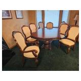 Stunning Jacobean Ornate Molding Dining Table & Bernhardt Set of Dining Chairs