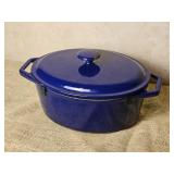 Vintage Color Cast Enamel 11 Dutch Oven