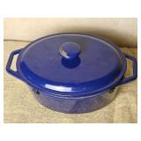 Vintage Color Cast Enamel 11 Dutch Oven