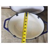 Vintage Color Cast Enamel 11 Dutch Oven